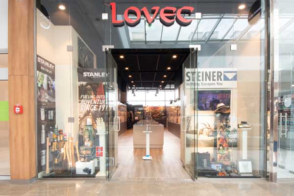 knifestock магазин LOVEC Aupark Братислава